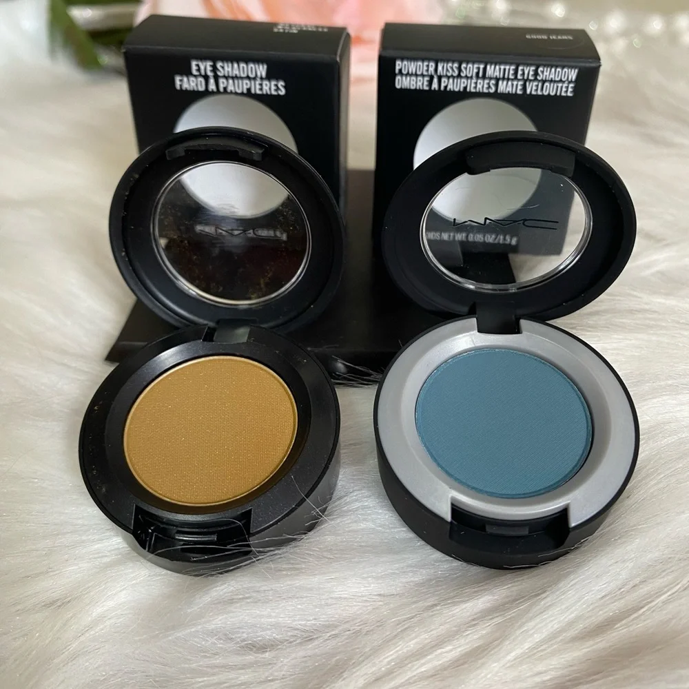 MAC 2 EYESHADOW BUNDLES COLORS NATURAL WILDERNESS SATIN AND GOOD JEANS